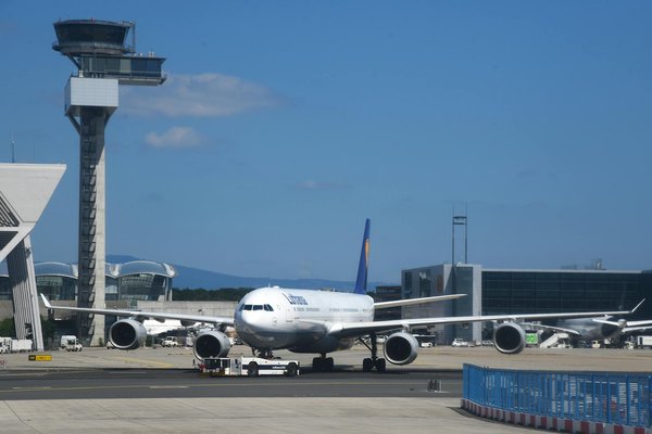 Où participer à des ateliers de sculpture sur bois en Indonésie?